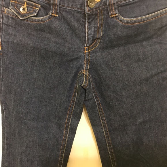 A pair of lady’s capris size 4P - Picture 3 of 7